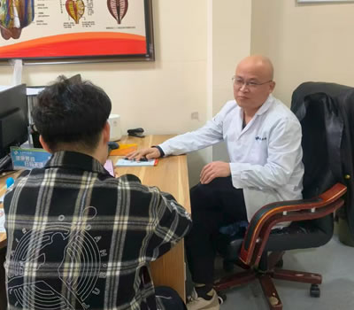 湛江市|男科医师高朋磊：守护男性健康，专业男科诊疗